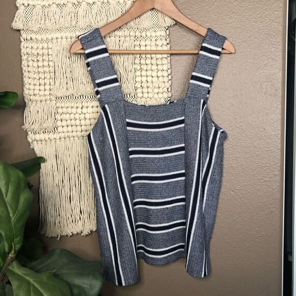 Vince Camuto Navy Striped Sweater Knit Tank Top - Picture 1 of 7